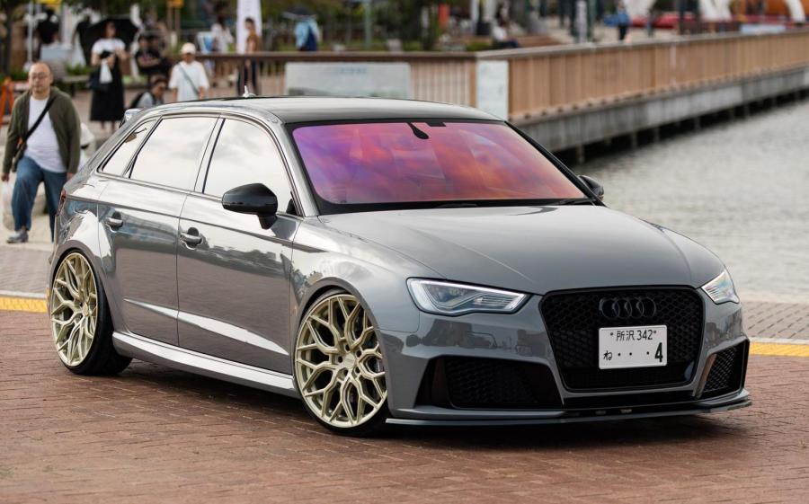 Audi RS3 Sportback on Vossen Wheels (HF-2) '2019